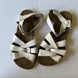 Salt water sandals size 1 kids